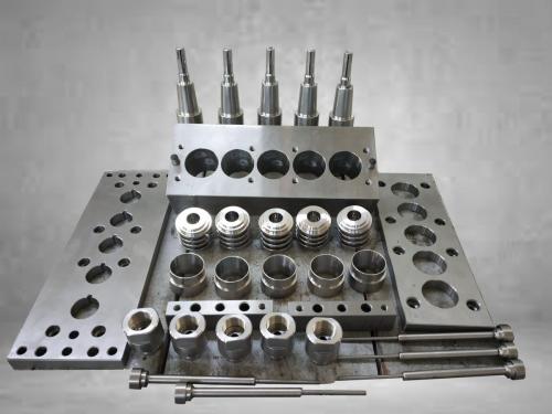 7 Injection Strech blow mould